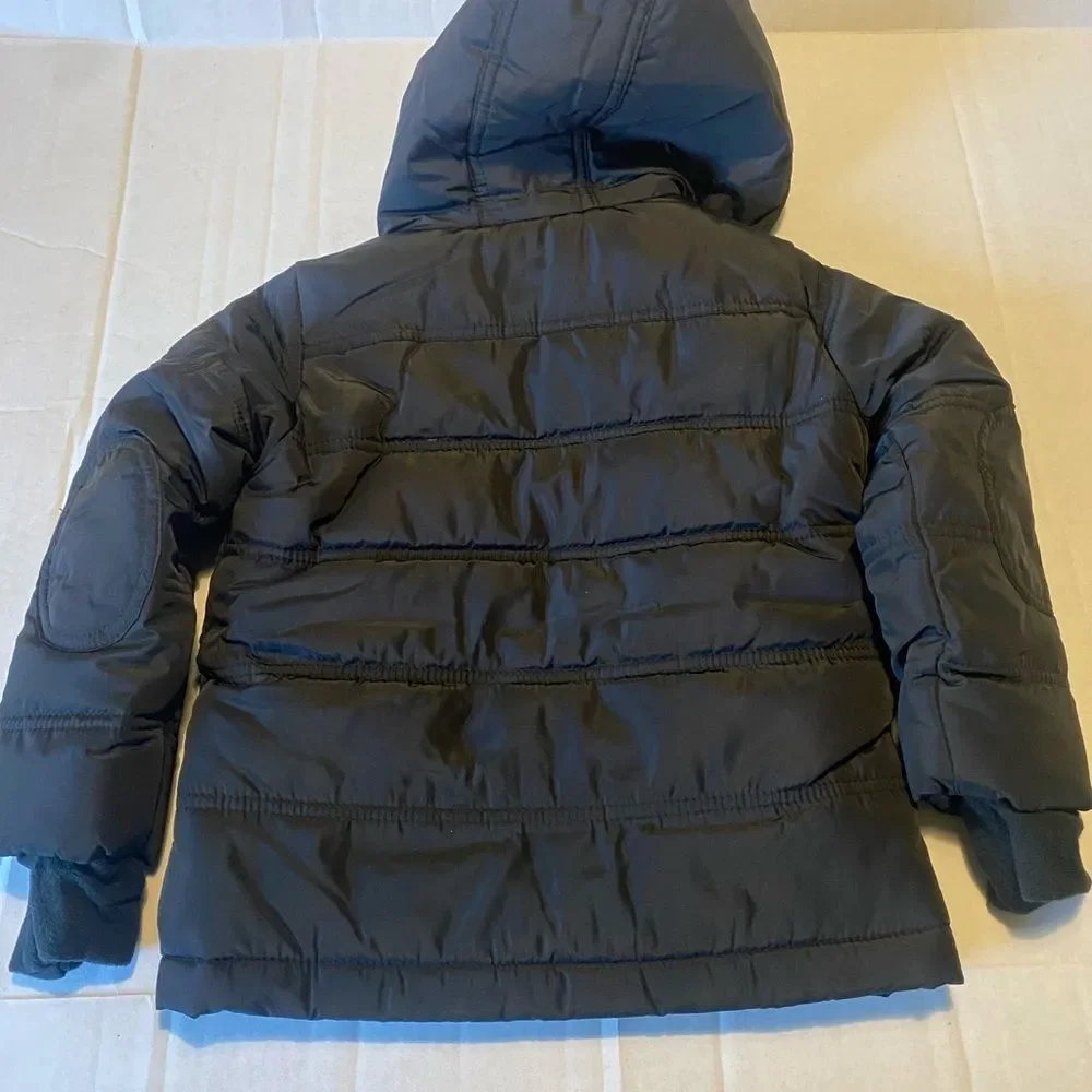 Cat & Jack Boys heavyweight puffer jacket with Blue Lining Size 3T